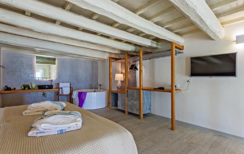 海の見えるエクゼクティブスイート, Thalassa Boutique