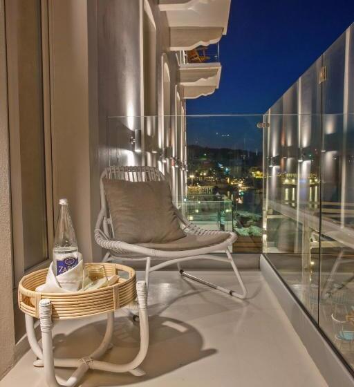 オーシャンビュースーペリアースイート, Thalassa Boutique