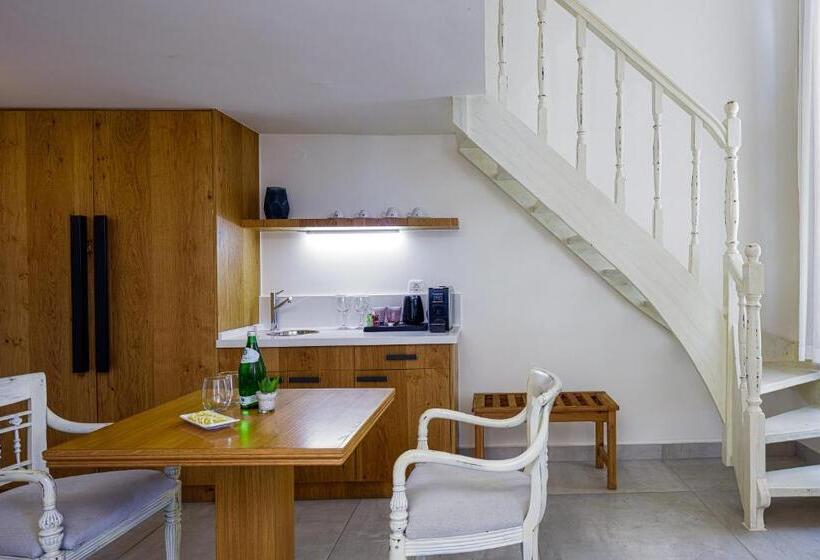 サイドシービュースイート, Thalassa Boutique