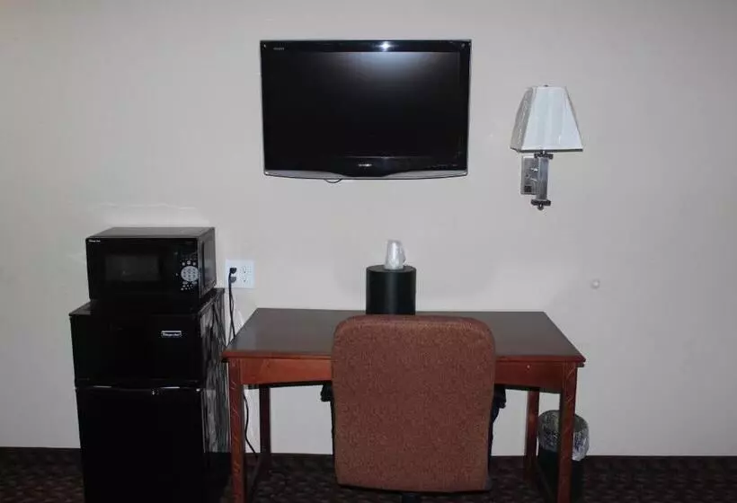 キングサイズベッドのスタンダードルーム, Travel Inn Omaha