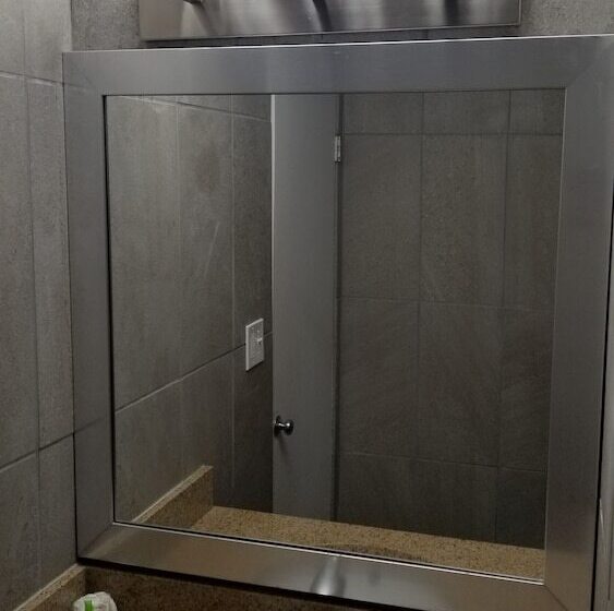 Номер Deluxe, Travel Inn Omaha