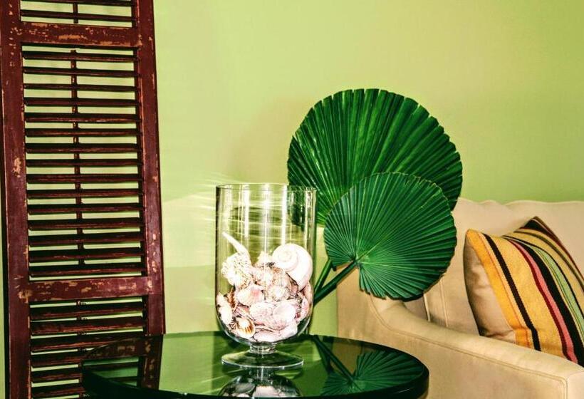 2-Bedroom Classic Apartment, Villa Venezia