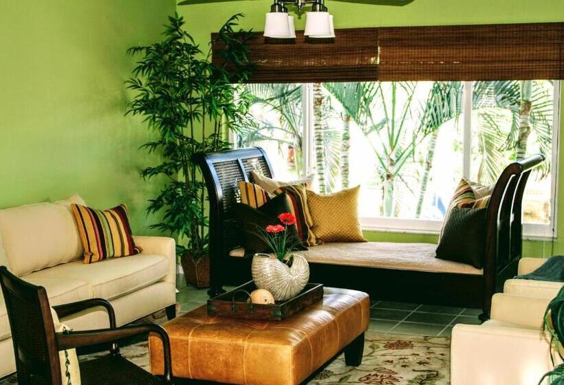 2-Bedroom Classic Apartment, Villa Venezia