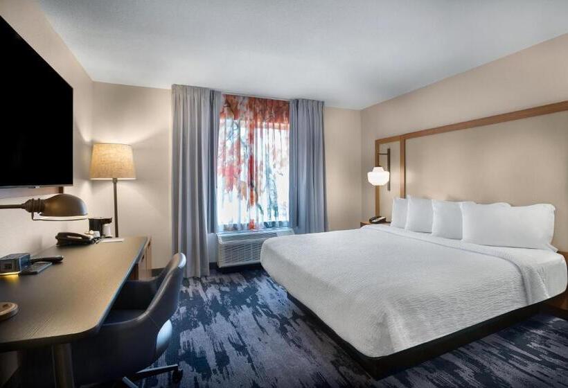 스탠다드 룸 킹사이즈 침대, Fairfield Inn & Suites Elizabeth City