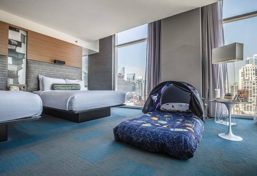 חדר סטנדרט שתי מיטות זוגיות, Aloft Chicago Downtown River North