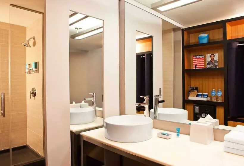 ２ダブルベッドのスタンダードルーム, Aloft Chicago Downtown River North