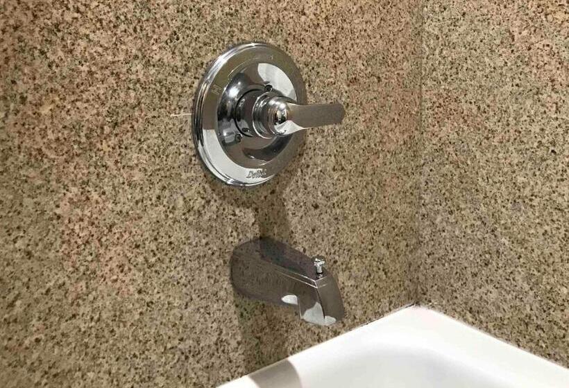 غرفة قياسية سرير كينج, Walnut Inn   Checotah