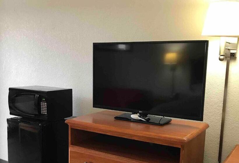 غرفة قياسية سرير كينج, Walnut Inn   Checotah