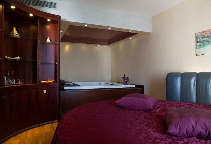 スイート, Cefalù Sea Palace