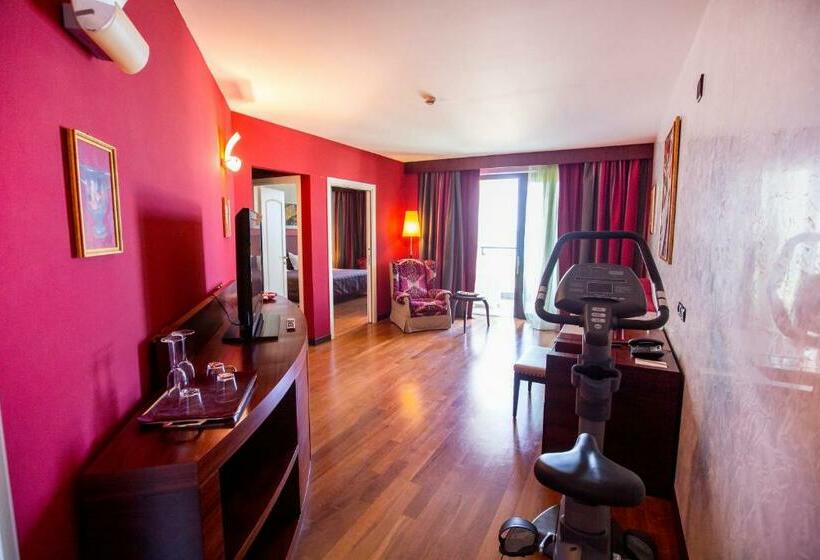 スイート, Cefalù Sea Palace