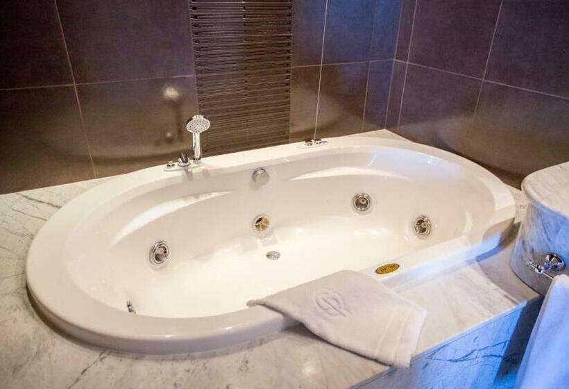 スイート, Cefalù Sea Palace