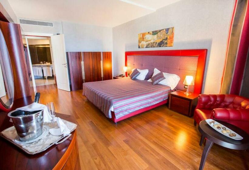 スイート, Cefalù Sea Palace