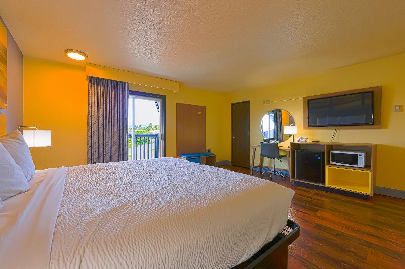 스탠다드 룸 킹사이즈 침대, Coastal Inn By Oyo Lincoln City Oregon Coast Hwy