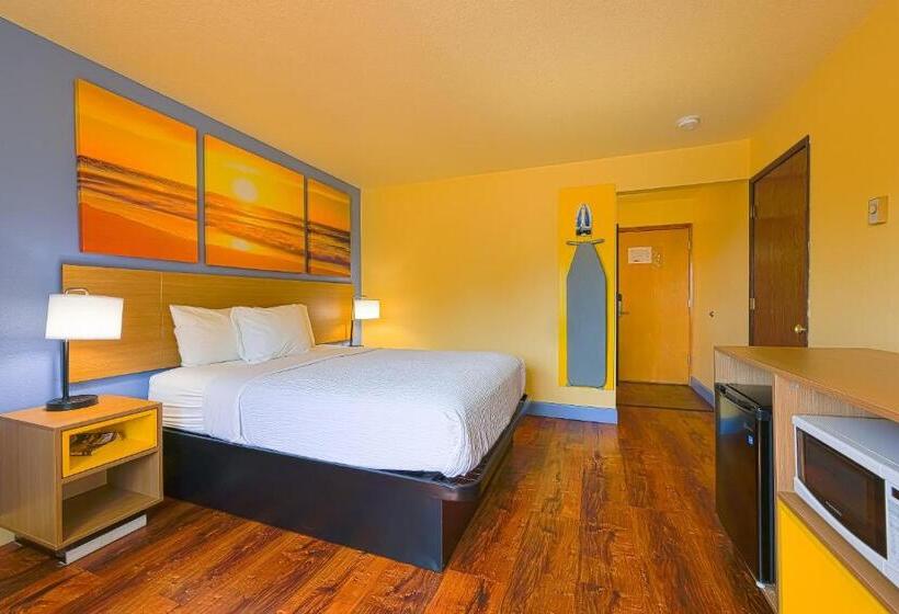 スタンダードルーム, Coastal Inn By Oyo Lincoln City Oregon Coast Hwy