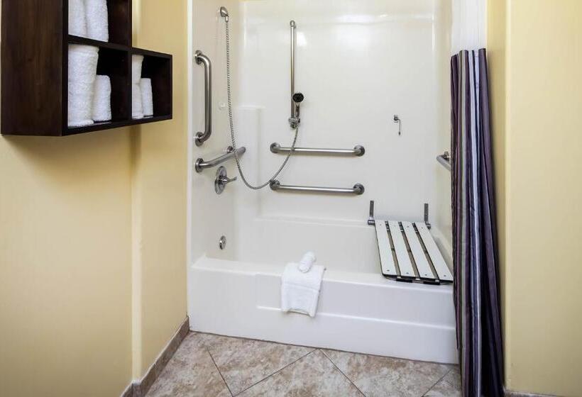 适合残疾人士使用的带超级大床的标准间, La Quinta By Wyndham Inglewood