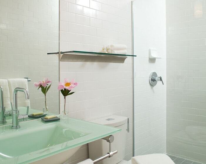 Номер Стандарт, Ledges