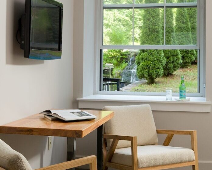 Номер Стандарт, Ledges