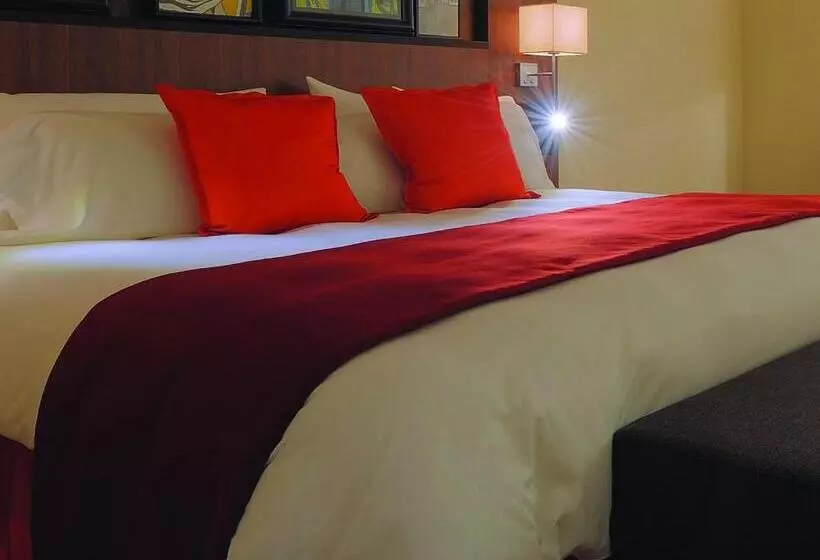 キングサイズベッドのスタンダードルーム, Radisson Blu Mall Of America