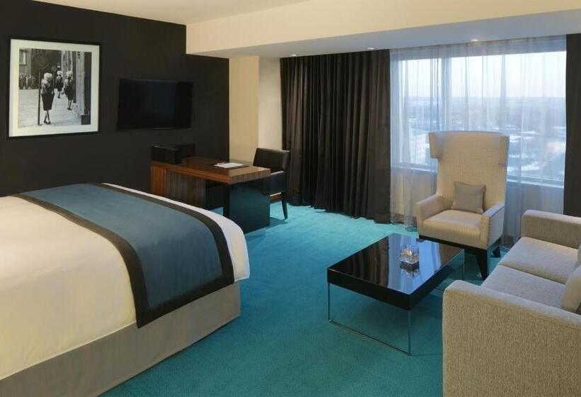 إستوديو قياسى سرير كينج, Radisson Blu Mall Of America