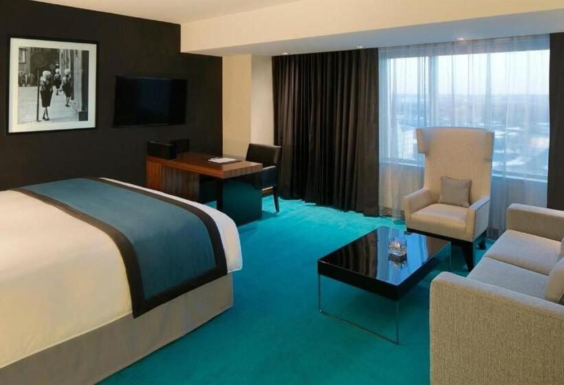キングサイドベッドのスタンダードワンルーム, Radisson Blu Mall Of America