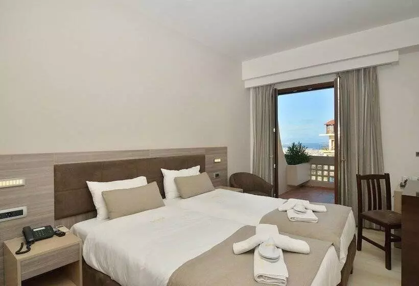 Chambre Standard Vue Ville, Royal Sun