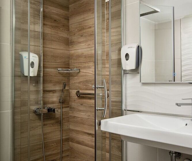 스탠다드 룸 바다 전망, Royal Sun