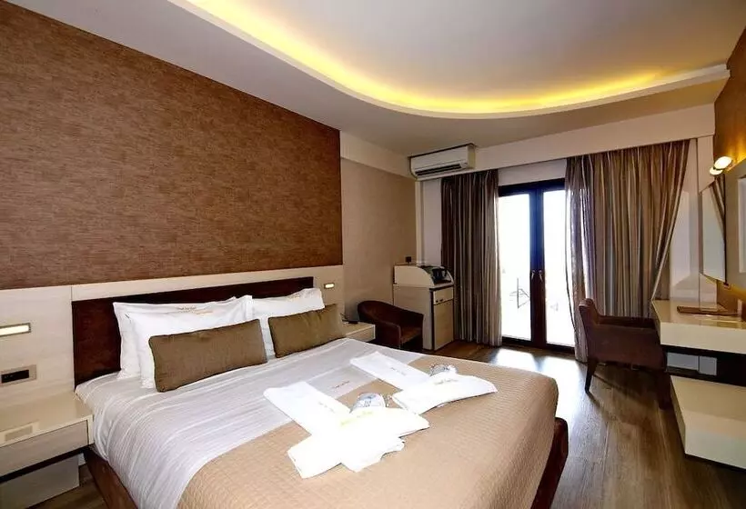 Chambre Supérieure Vue Mer, Royal Sun
