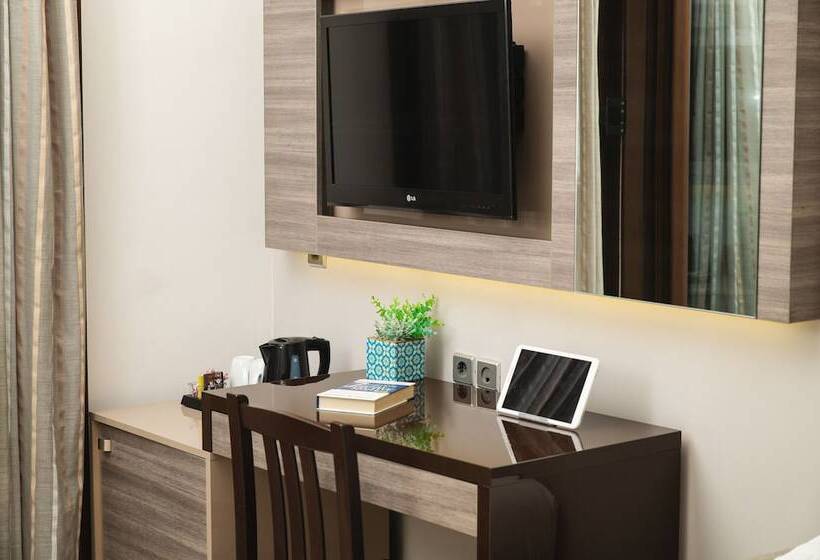 스탠다드 싱글 룸 바다 전망, Royal Sun