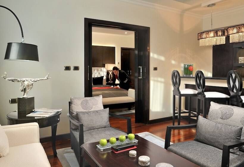 سوییت, Sun City Hotel   The Gabriel