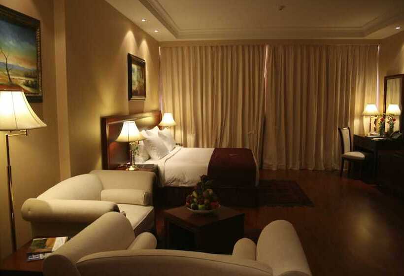 Номер Премиум, Trianon