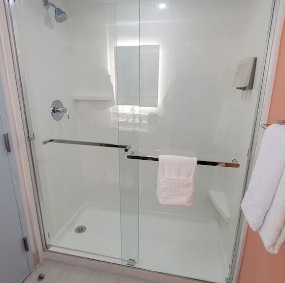 Номер Стандартный Кровать Куин, Golden Sands Oceanfront