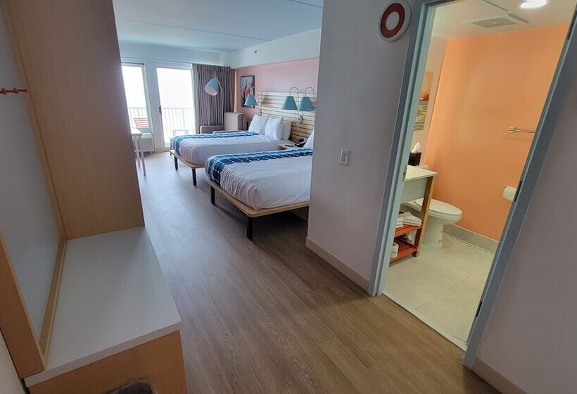 Номер Стандартный Кровать Куин, Golden Sands Oceanfront