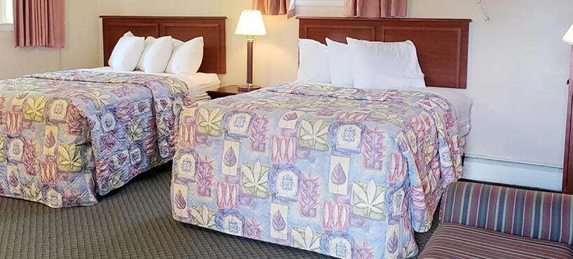 패밀리 룸, Gorham Motor Inn