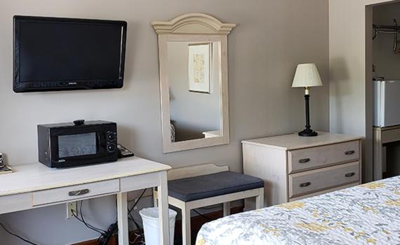 스탠다드 룸 킹사이즈 침대, Gorham Motor Inn