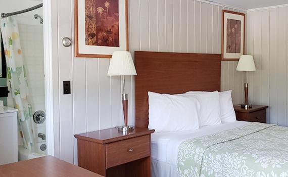 스탠다드 스튜디오, Gorham Motor Inn