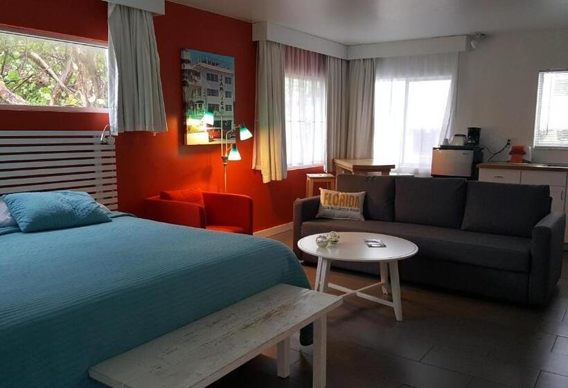 Superior Room King Size Bed, Snooze