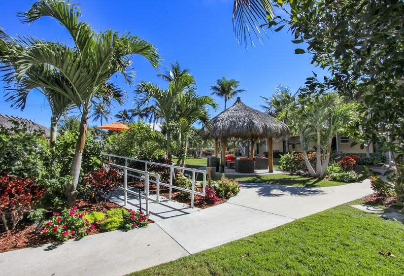 장애인용 주니어 스위트, Oceans Beach Resort & Suites