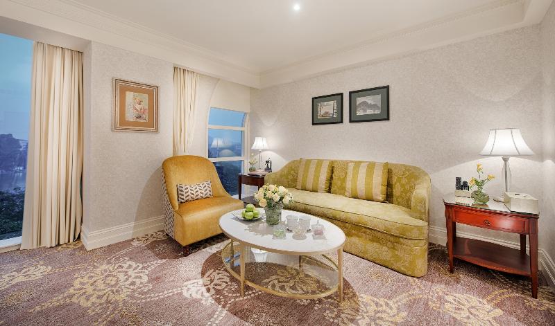 스탠다드 룸 킹사이즈 침대, Oceans Beach Resort & Suites