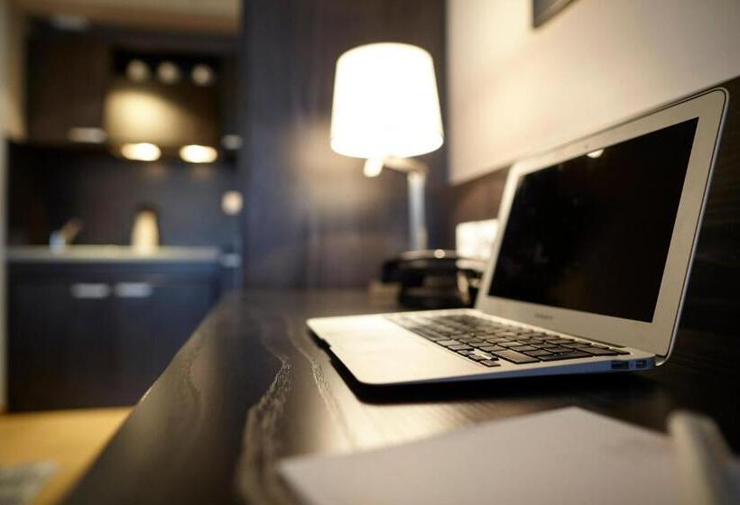 Семейный Номер, Seven Urban Suites Nantes Centre