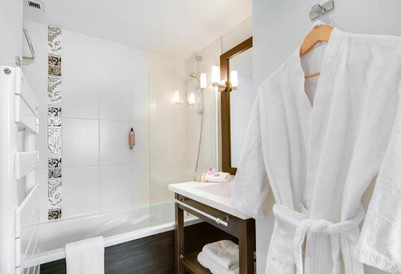 Номер Superior Кровать Кинг, Seven Urban Suites Nantes Centre