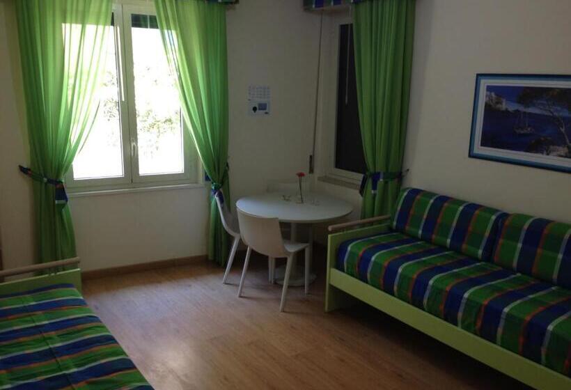 Tengerre Néző 1 Szobás Apartman, Villa Nettuno Residence