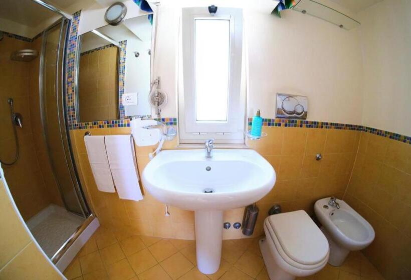 Tengerre Néző 1 Szobás Apartman, Villa Nettuno Residence