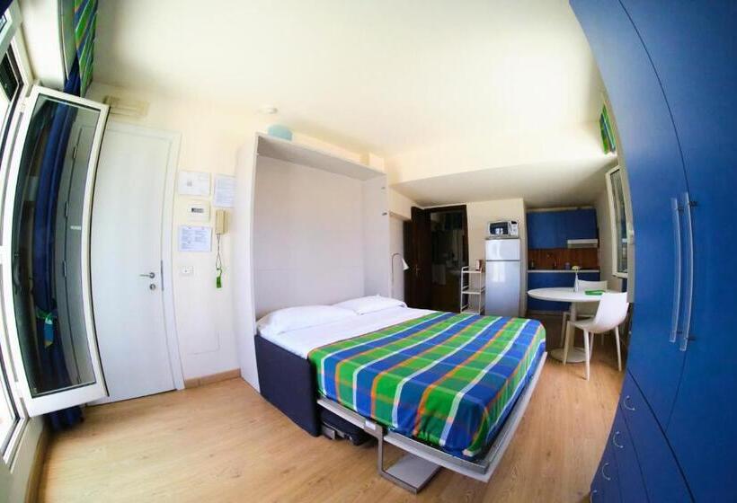 Standard Stúdió Terasszal, Villa Nettuno Residence