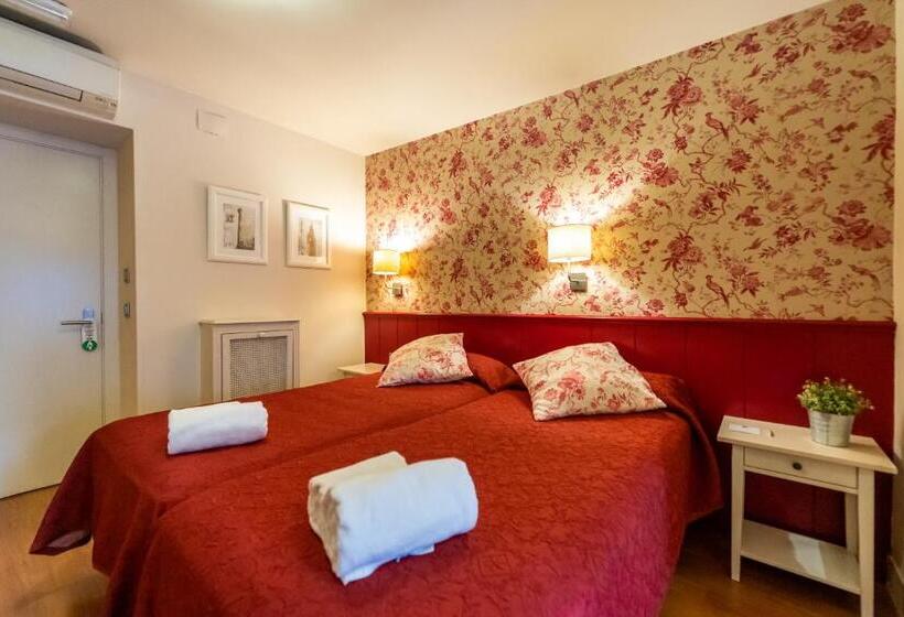 اتاق استاندارد, Hostal Matheu