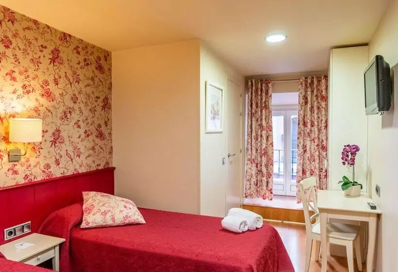 Camera Standard, Hostal Matheu