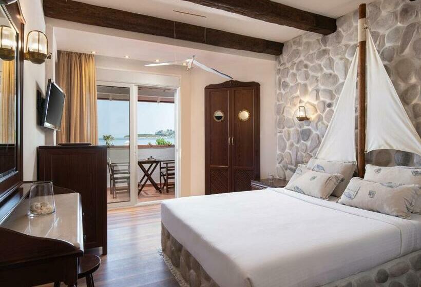 Quarto Estandar, Antigoni Seaside Resort