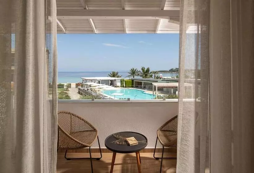 スイート, Antigoni Seaside Resort