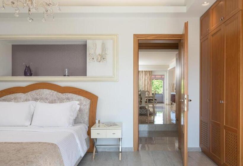 סוויטת 2 חדרי שינה, Antigoni Seaside Resort