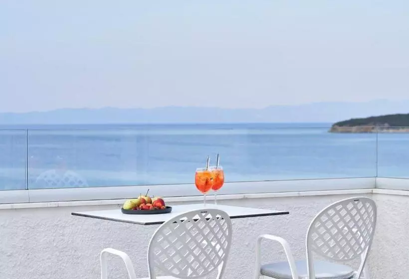 オーシャンビュースタンダードルーム, Antigoni Seaside Resort
