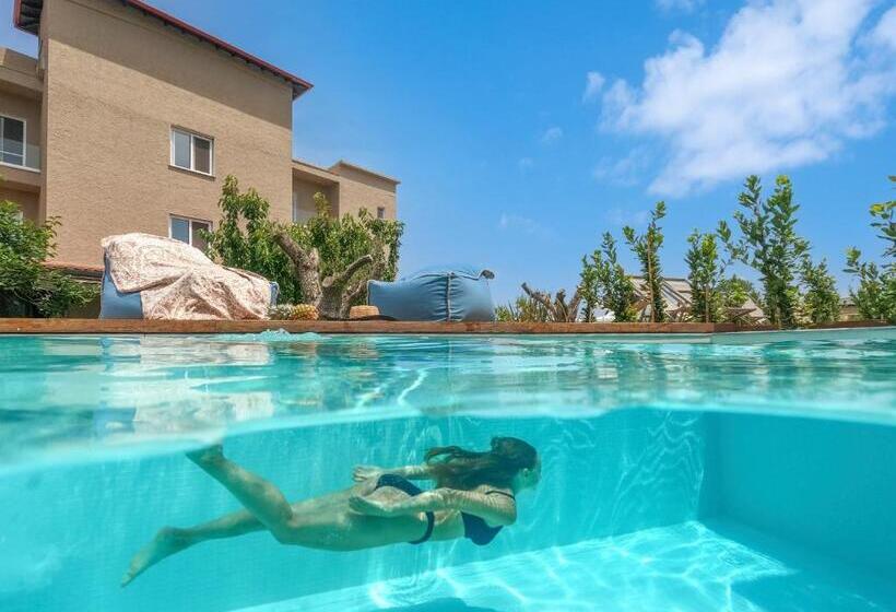 Люкс 2 Спальни, Antigoni Seaside Resort